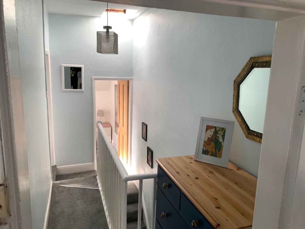 Lovely City Town House With Free Parking Sleeps 2 To 6 Guests York Eksteriør billede